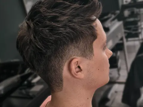 Tekstura z fade — strzyżenie męskie — Boske Barber Rzeszów