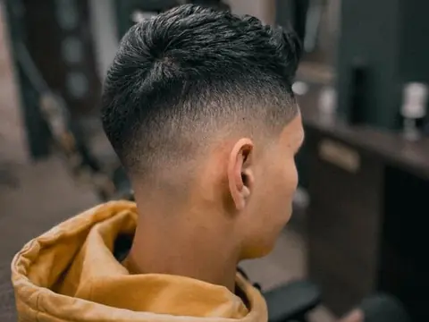 Tekstura z fade — widok z tyłu — Boske Barber Rzeszów