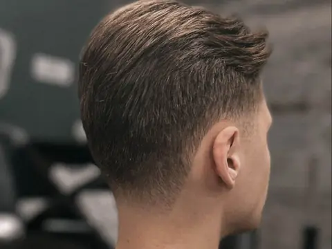 Tekstura z taper — widok z tyłu — Boske Barber Rzeszów